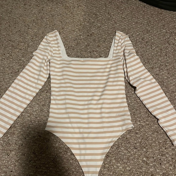 Medium Babaton Bodysuit - Picture 1 of 2